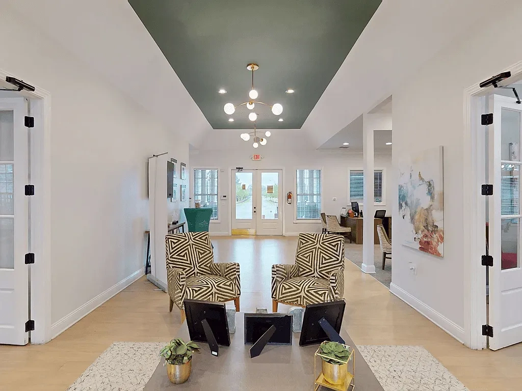 Parcstone Apartments – photo 1