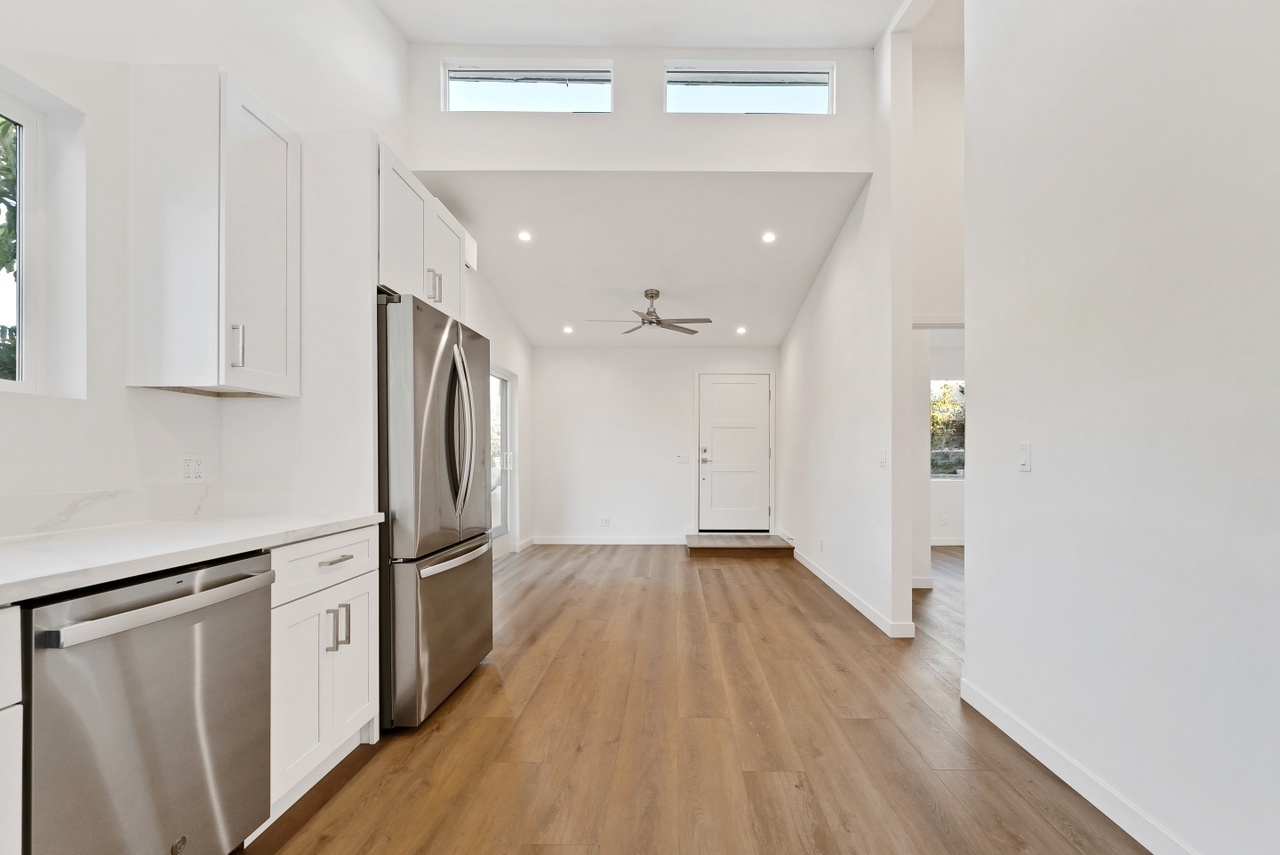 3377 A St – photo 2