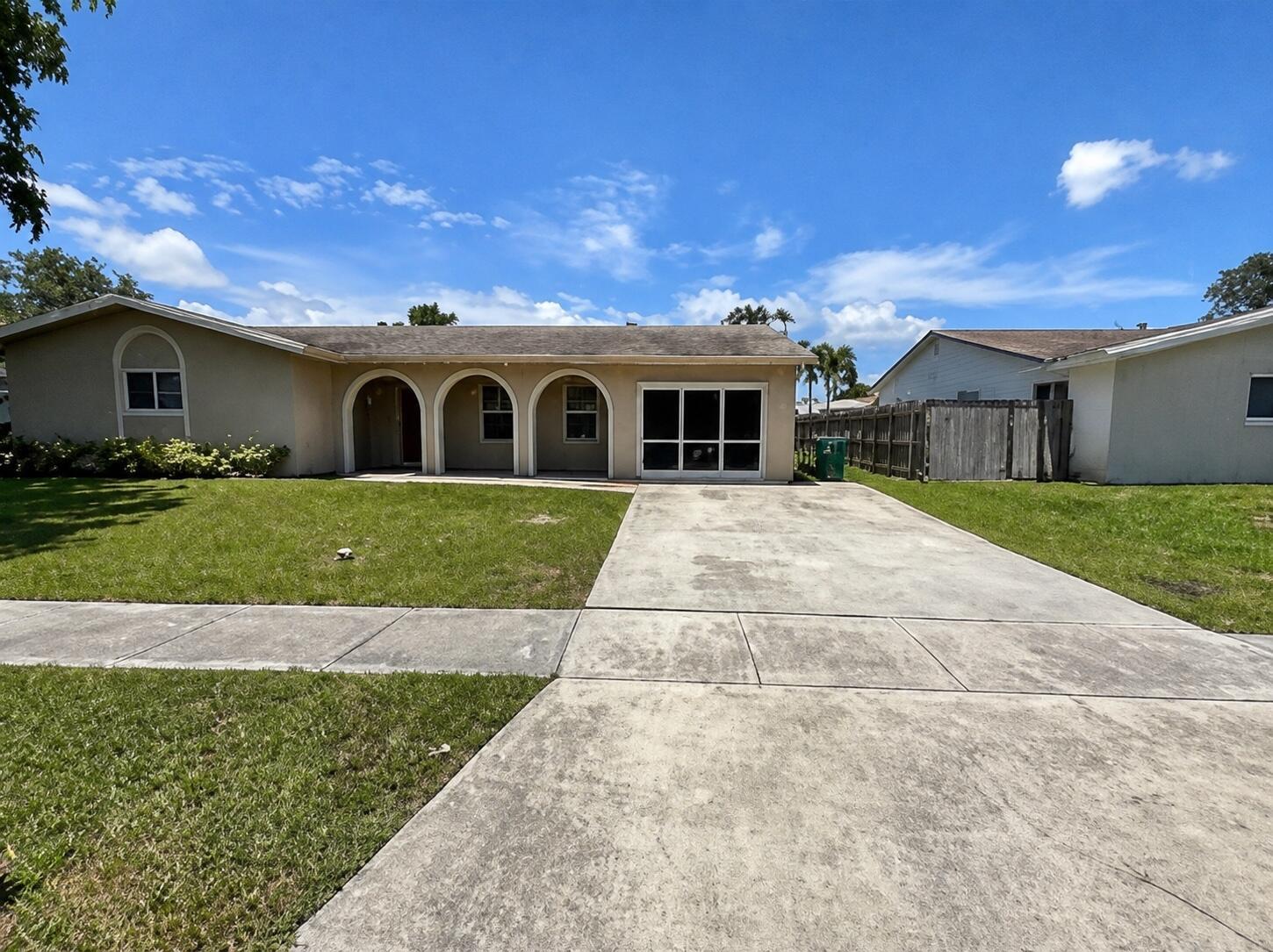 7975 NW 8th St – photo 3