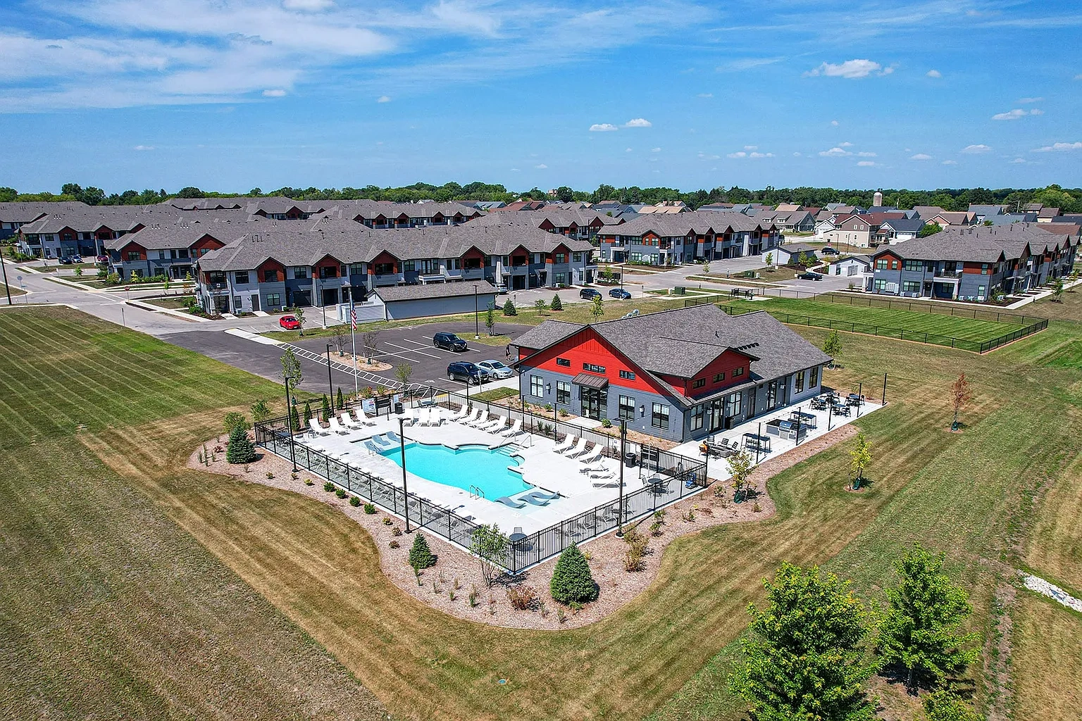 Tivoli Green Apartments & Townhomes – photo 3