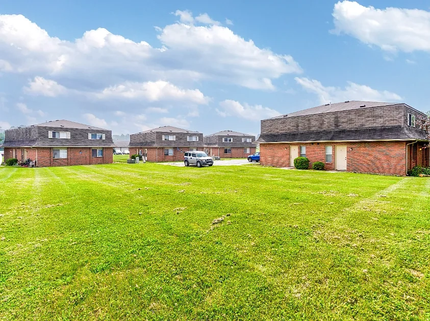 Ridgewood Court – photo 5