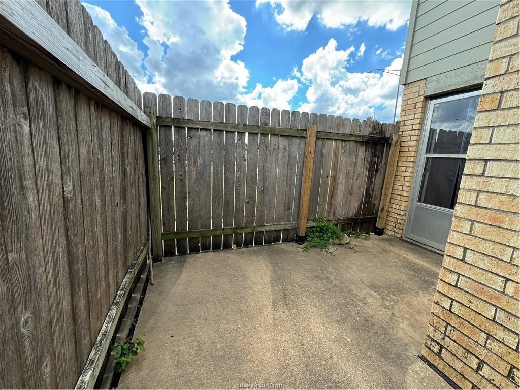 2817 Longmire Dr #C – photo 5