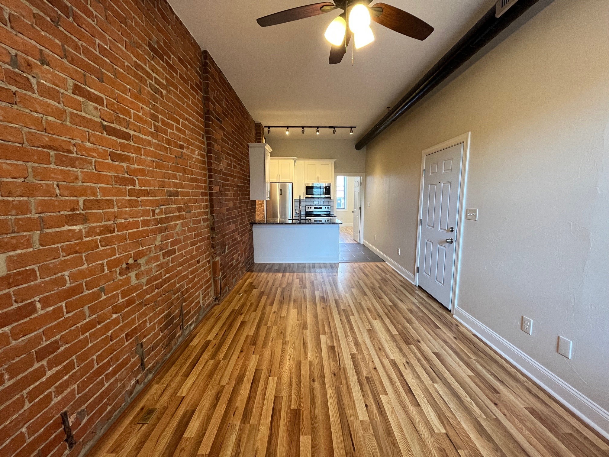 4028 Liberty Ave unit # 4 – photo 2
