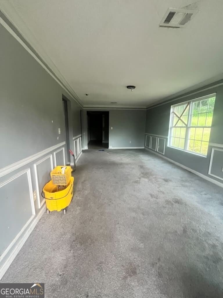 460 Elm St – photo 2