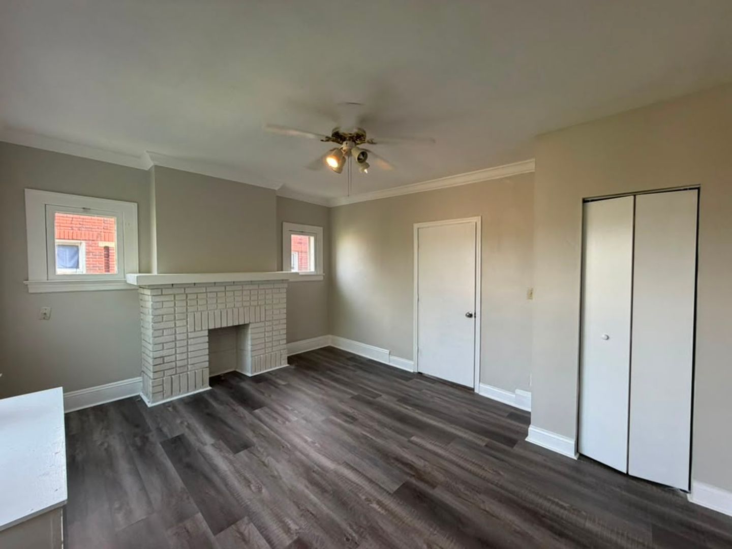 14174 Superior Rd unit Unit 11 – photo 5