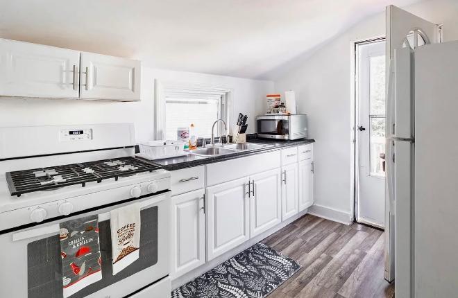 1822 W 57th St – photo 4