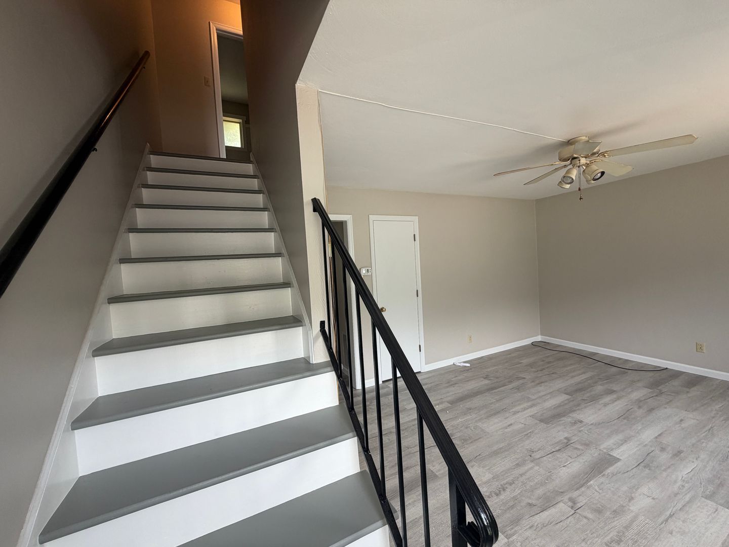 825 Kerns Ave SW unit 829 Kerns – photo 3