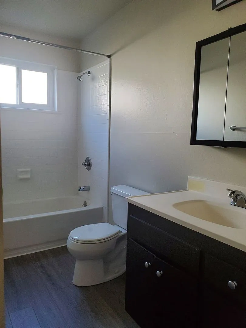 PARKSIDE APARTMENTS – photo 1