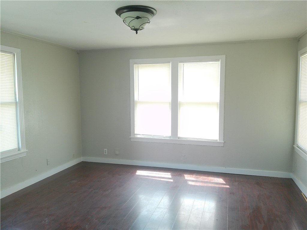 3549 Cypress St – photo 2