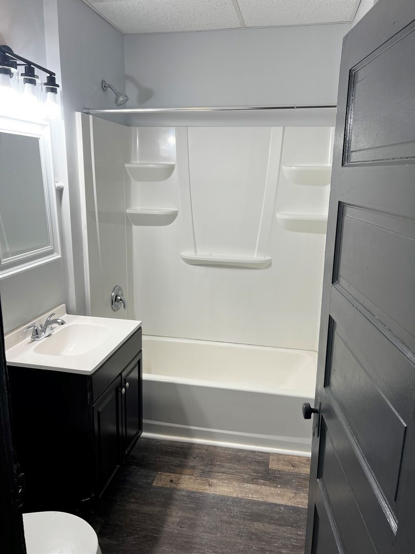 239 Watson Blvd unit Apt 2 – photo 4