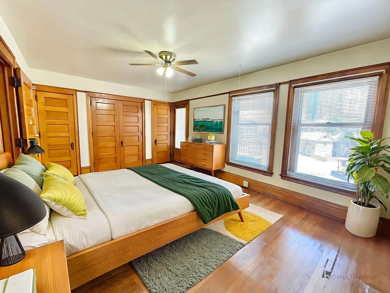 Cross Apartments – photo 5