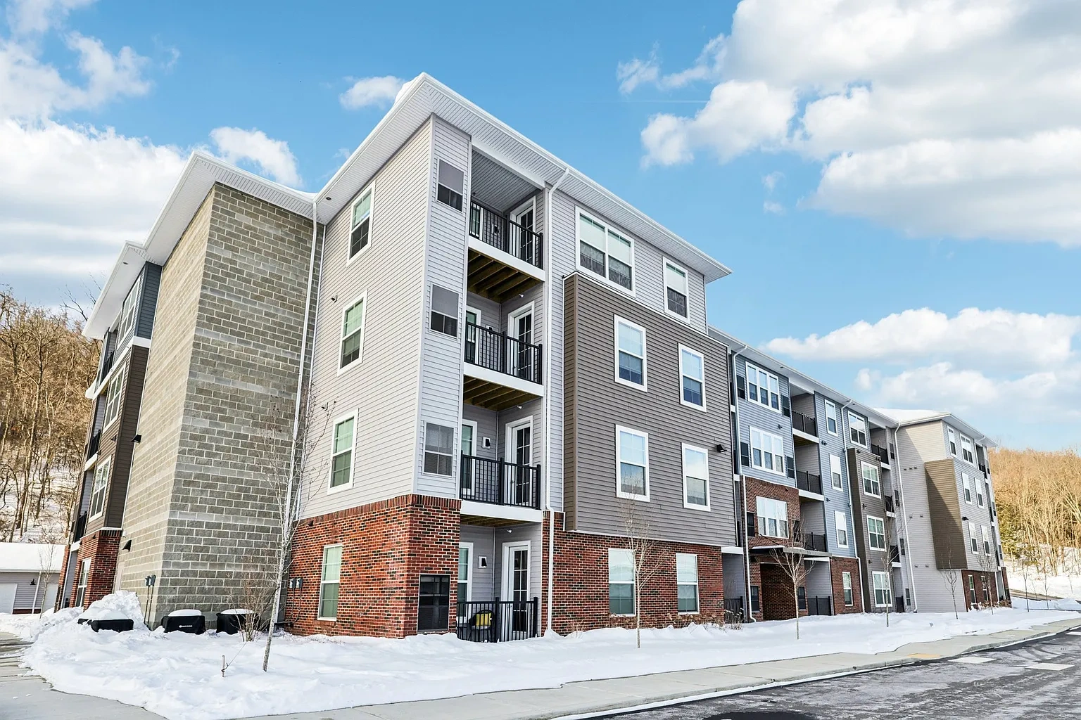 Berkshire Apartments – photo 4