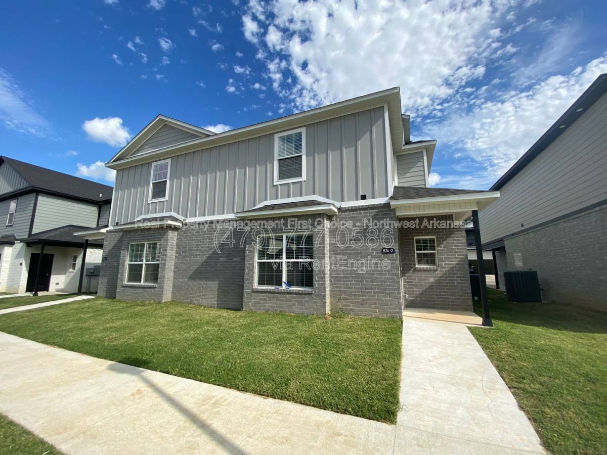 929 S Amarillo Ave unit 929 1 – photo 1