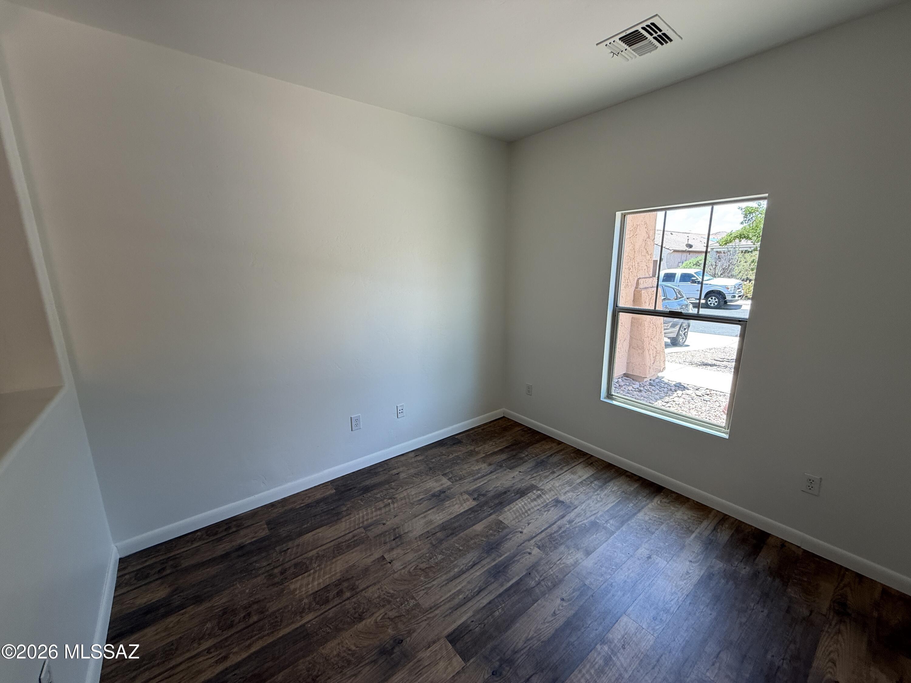 880 West Calle Valenciana – photo 3