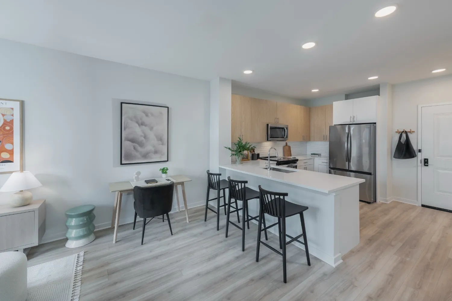 EDGE Apartments – photo 5