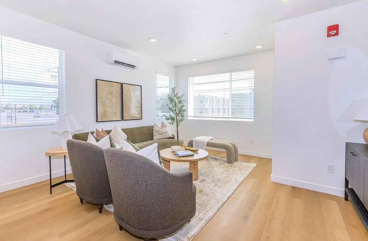 Crescent Townhomes – photo 4