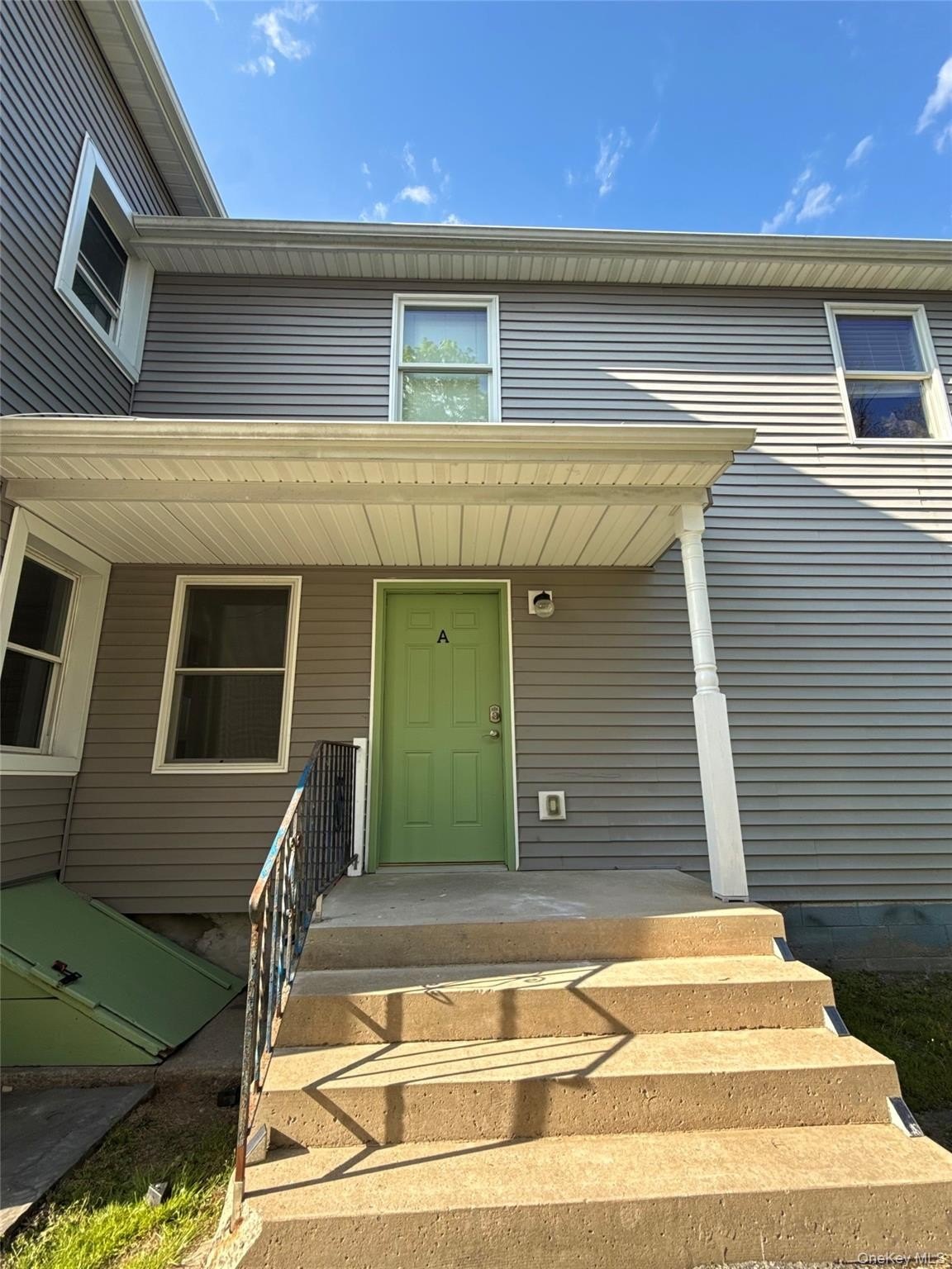 155 N Clinton St #1 – photo 2