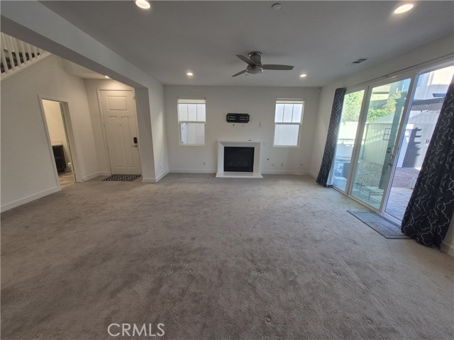 38565 Fairfield Hts – photo 3