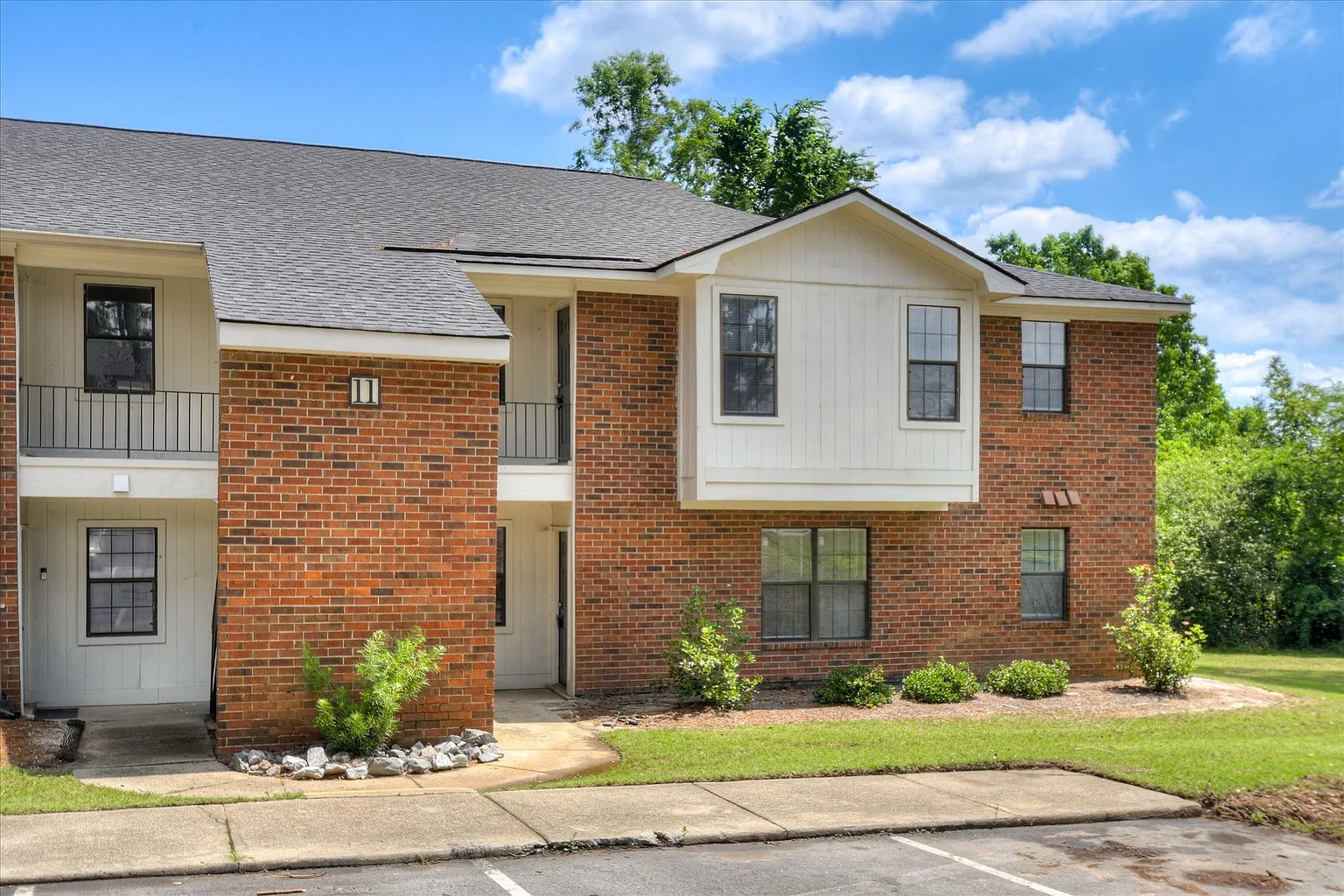Hunters Run Apartments – photo 2