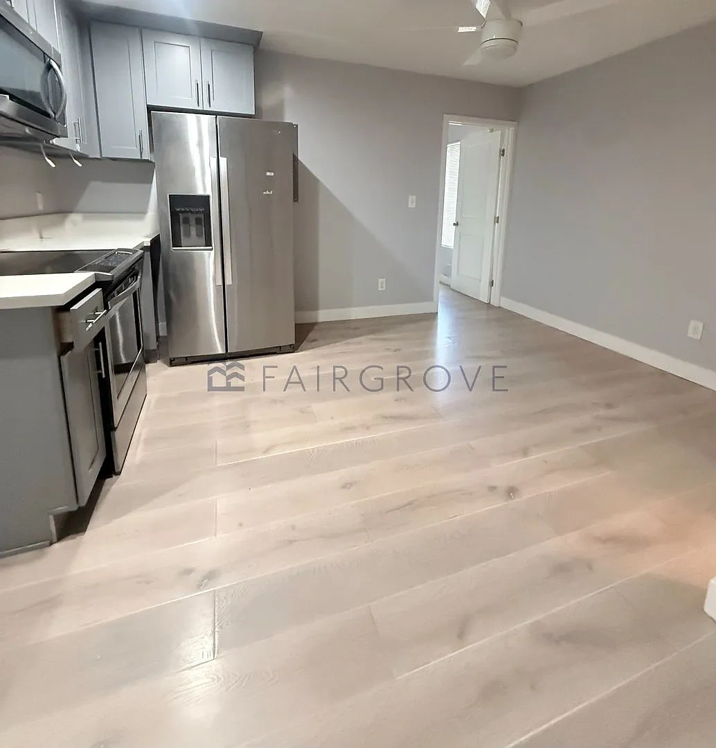 1244 E. 4th Street Apartments – photo 5
