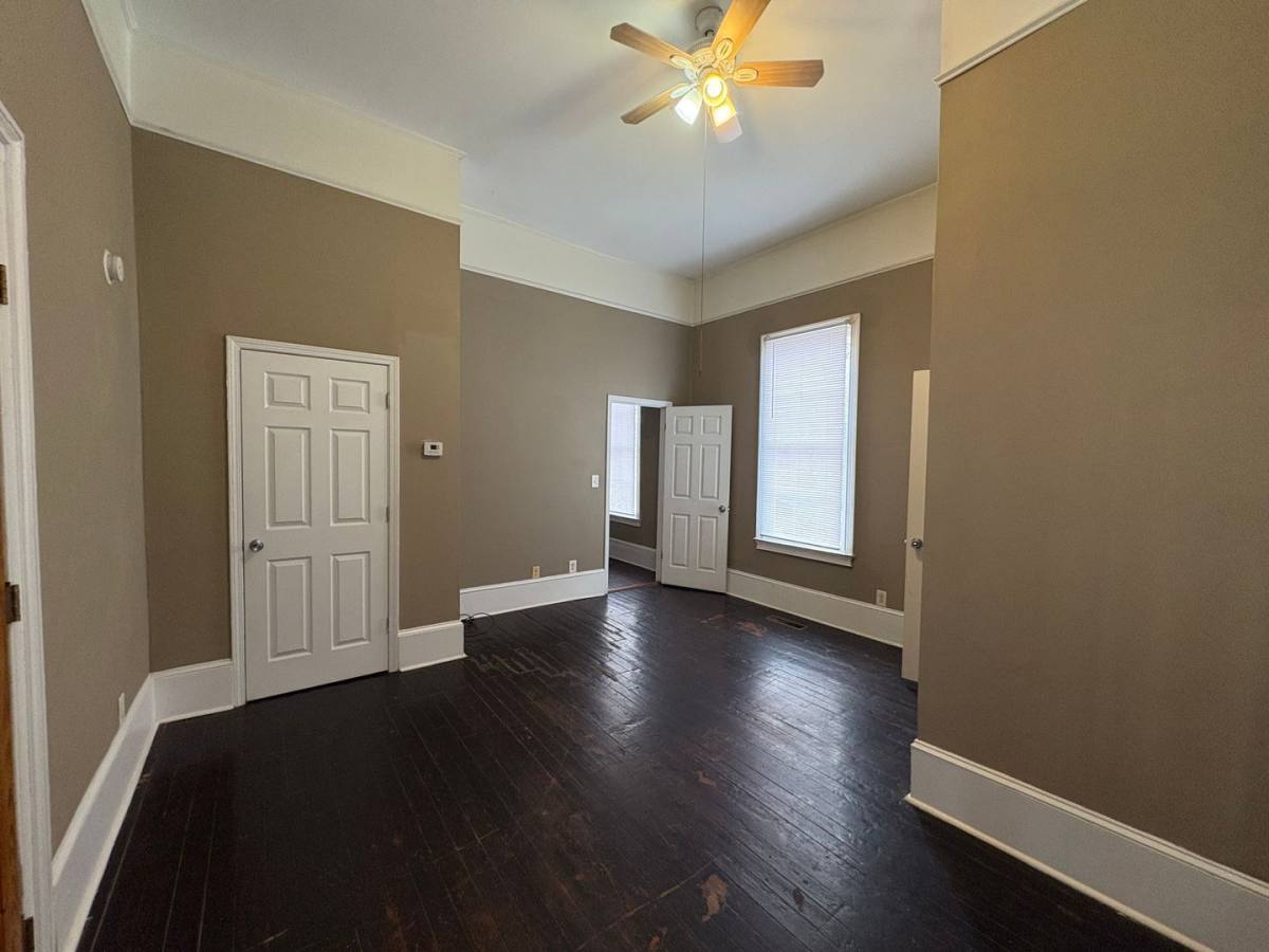 171 Orange St unit 1 – photo 2