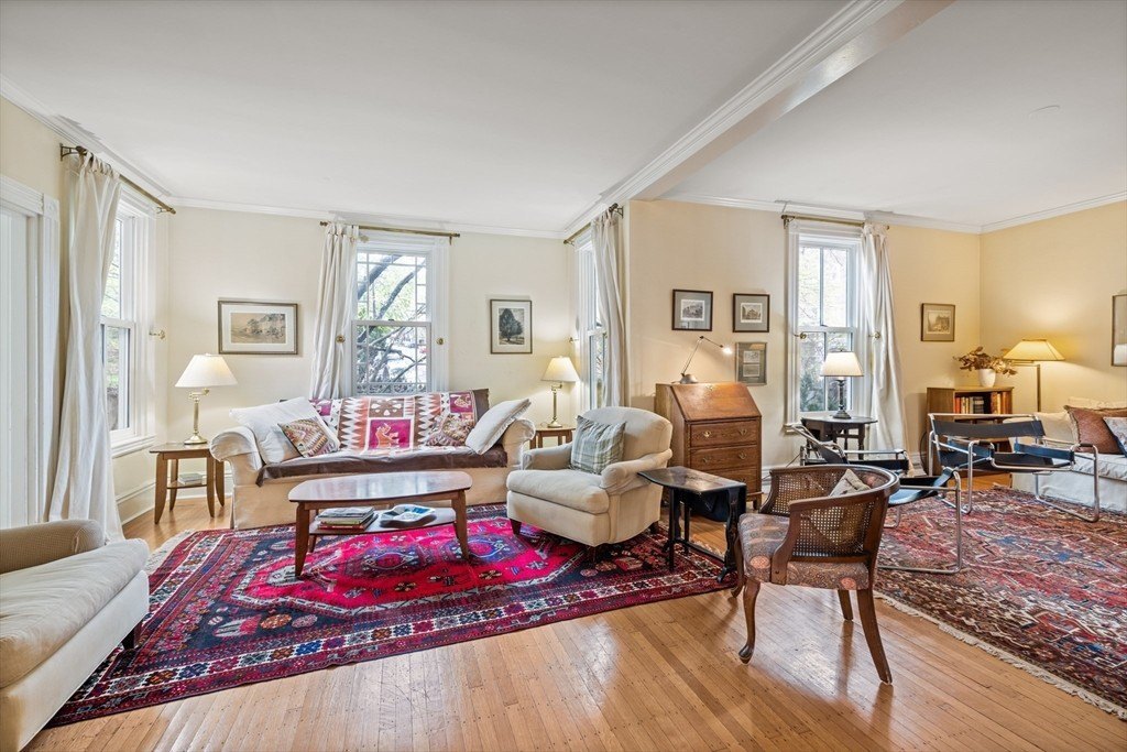 14 Linnaean St – photo 5