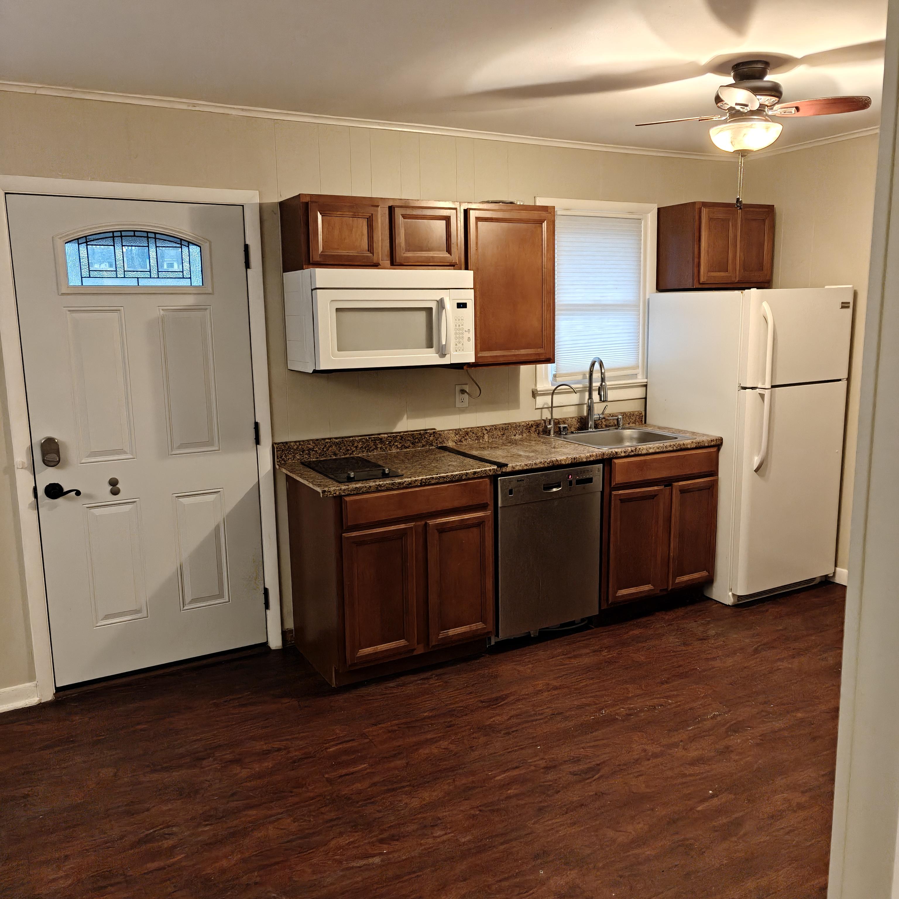3136 Fern Rd – photo 5