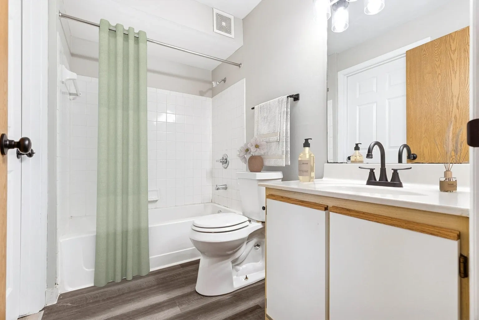 Ridge View Apartments – photo 1