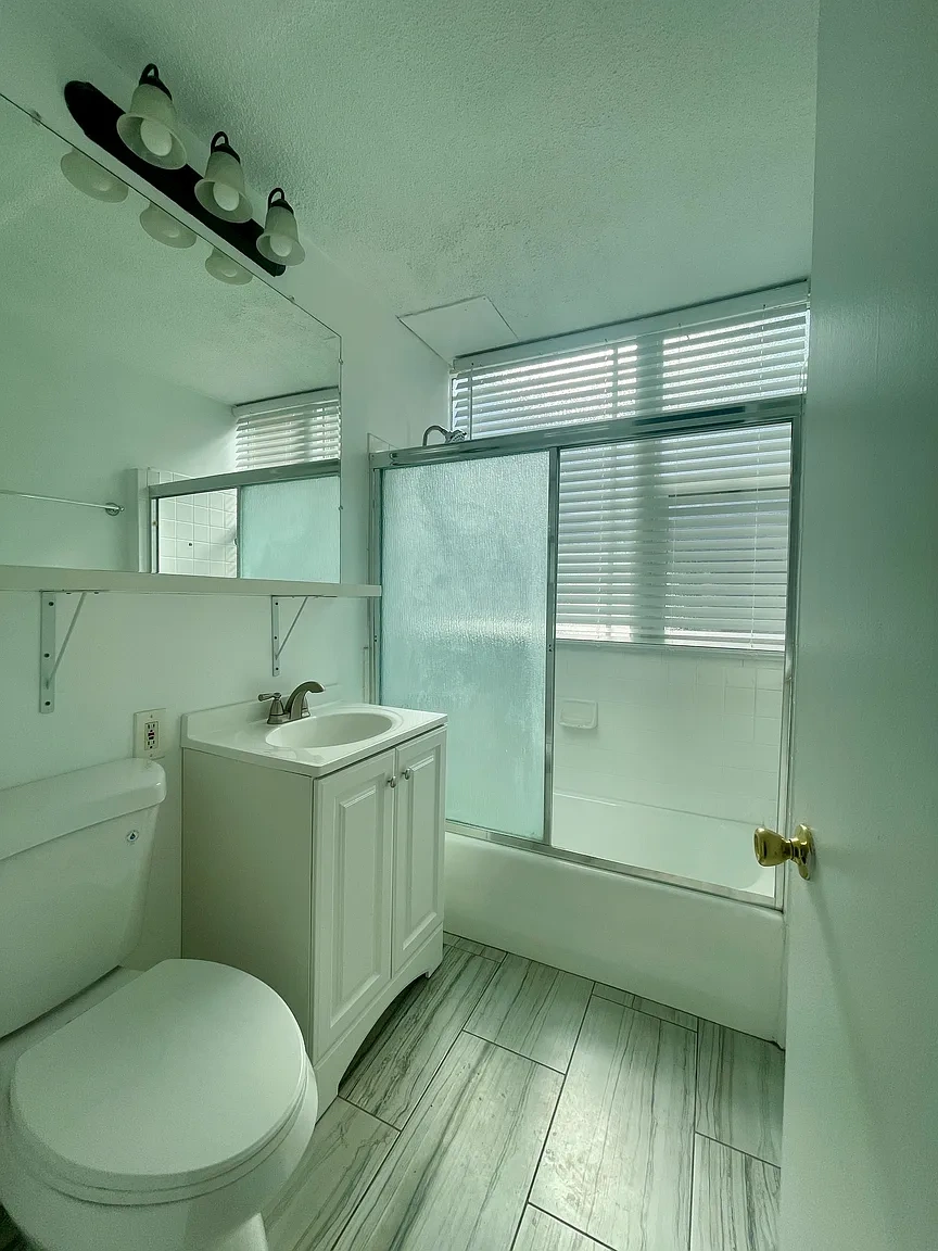 Belmont Apartments – photo 2