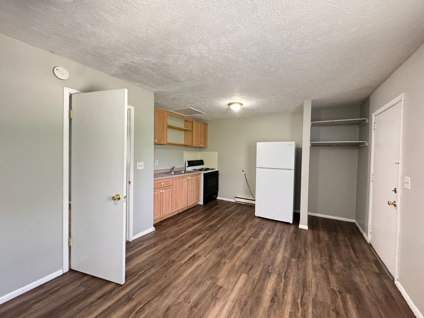 210 E Vernon Ave unit 07 – photo 4