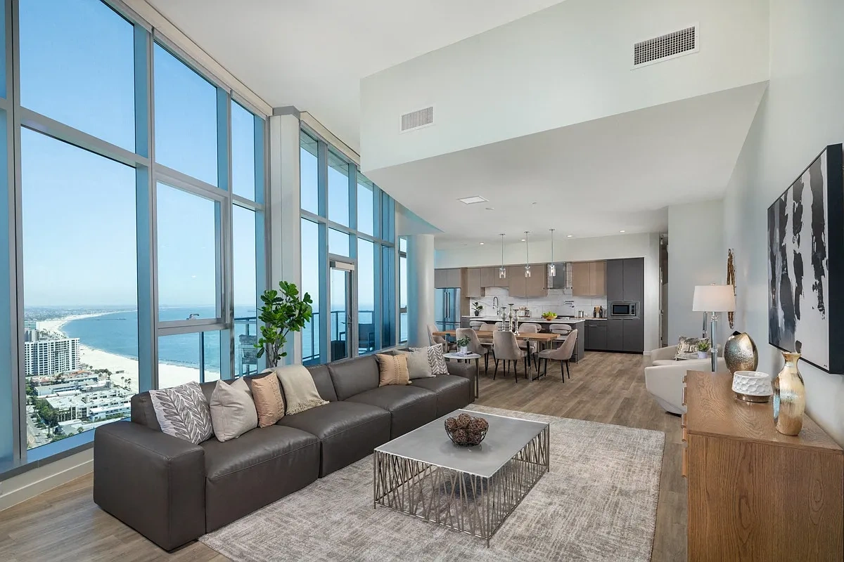 Shoreline Gateway – photo 2
