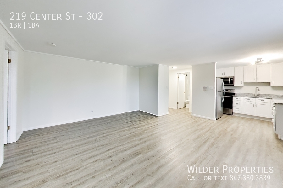219 Center St – photo 5