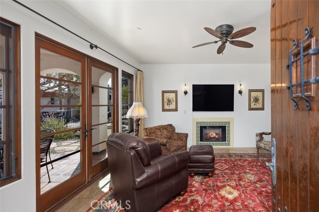 240 Avenida Rosa unit B – photo 4