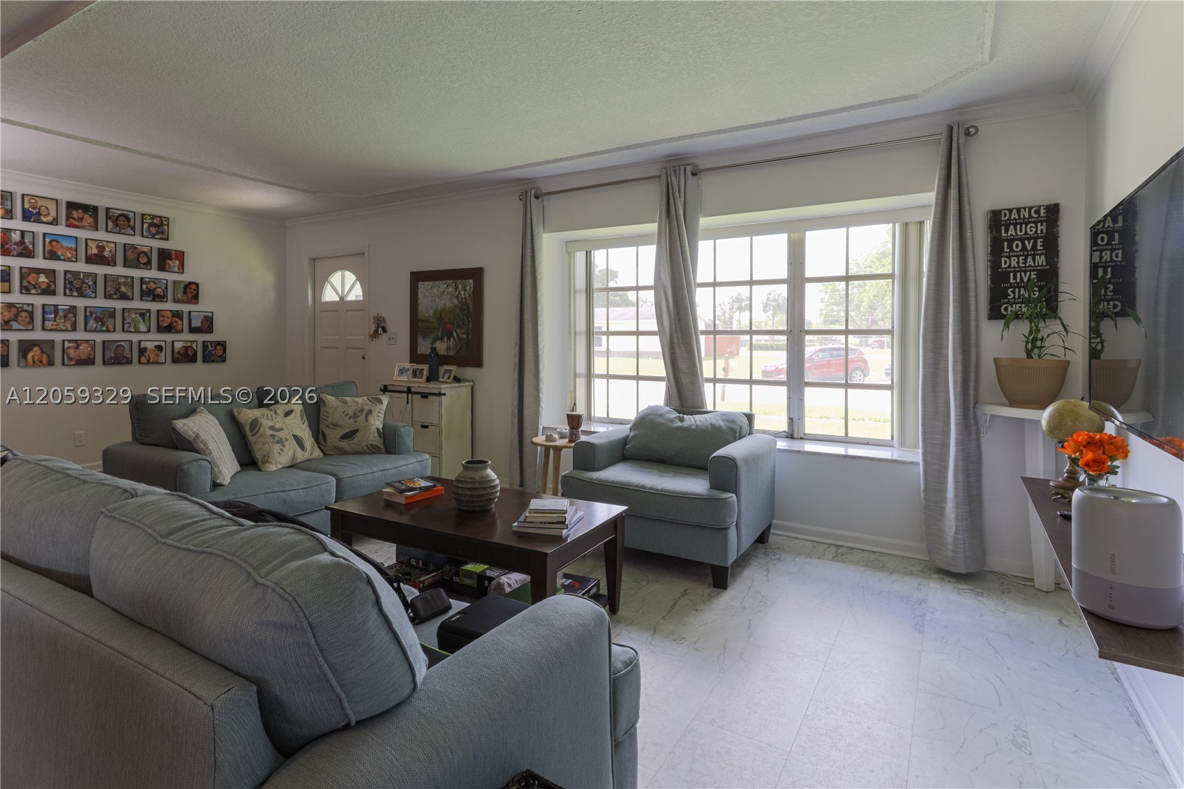 7940 NW 9th St #7940 – photo 3