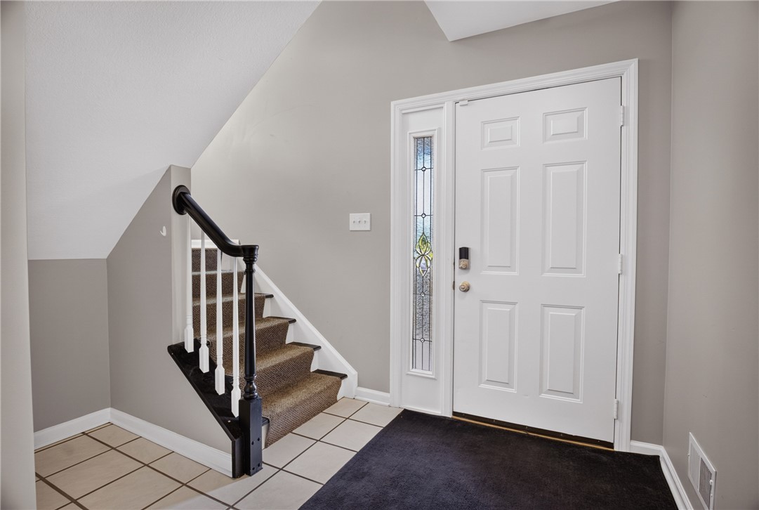 9704 Sundance Dr – photo 2