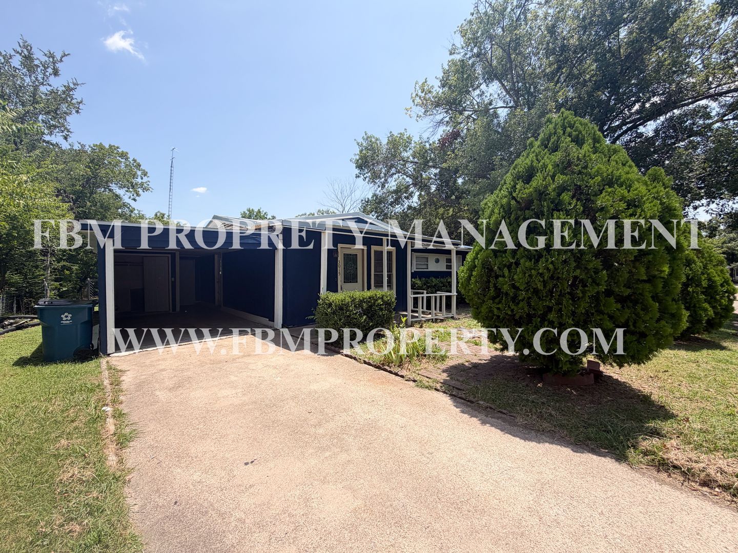3015 Winfield Dr – photo 3