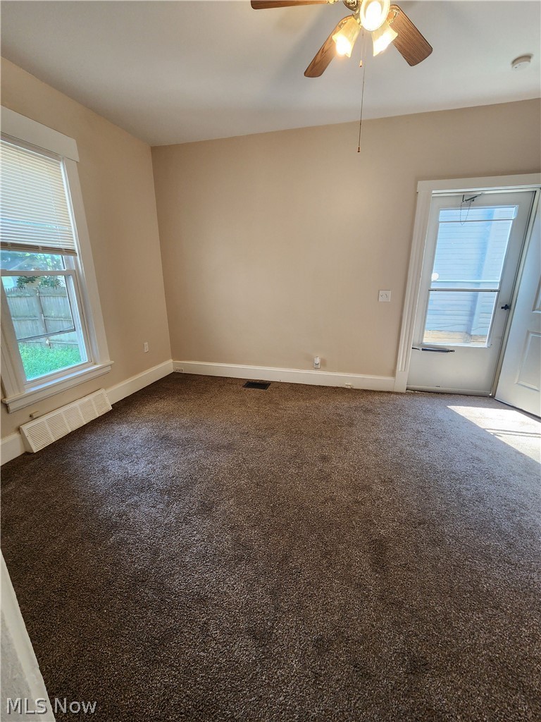 224 Gates Ave unit Rear – photo 3