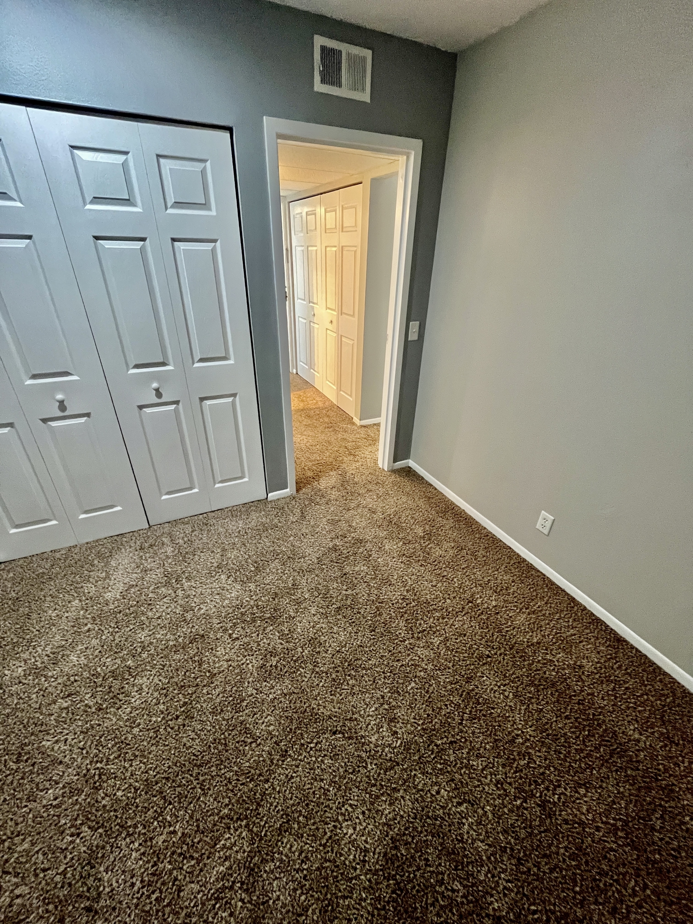 2400 S Detroit Ave unit 11 – photo 5