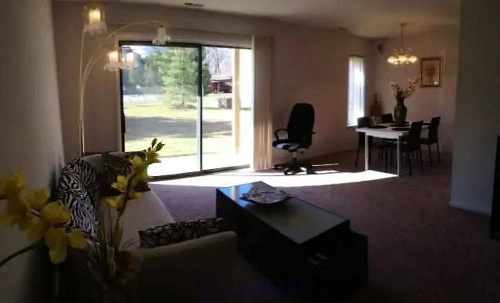 Oak Ridge Apartments – photo 1