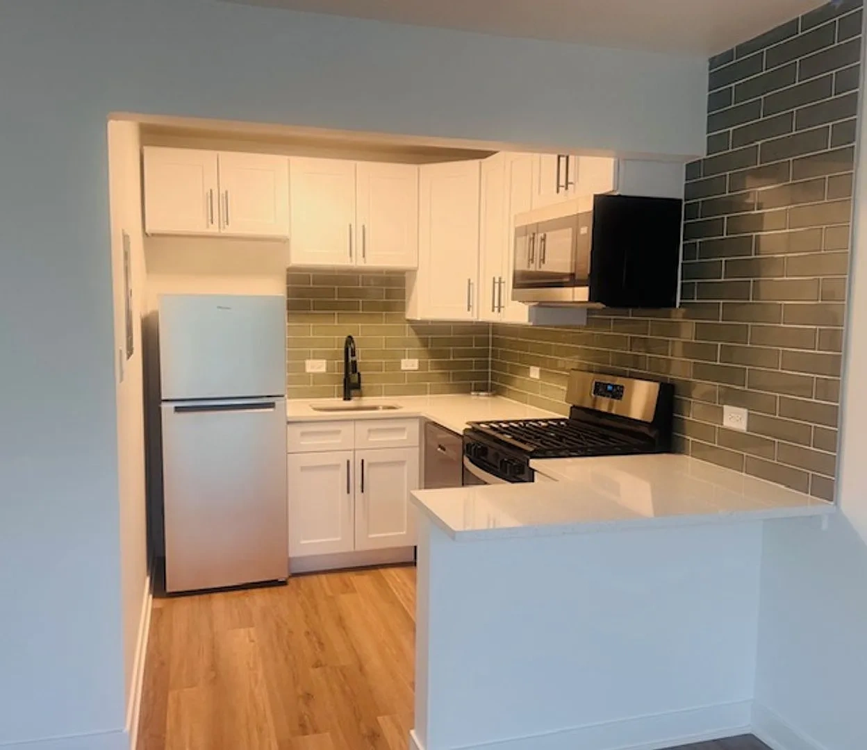 Oak Forest K Apartments – photo 4