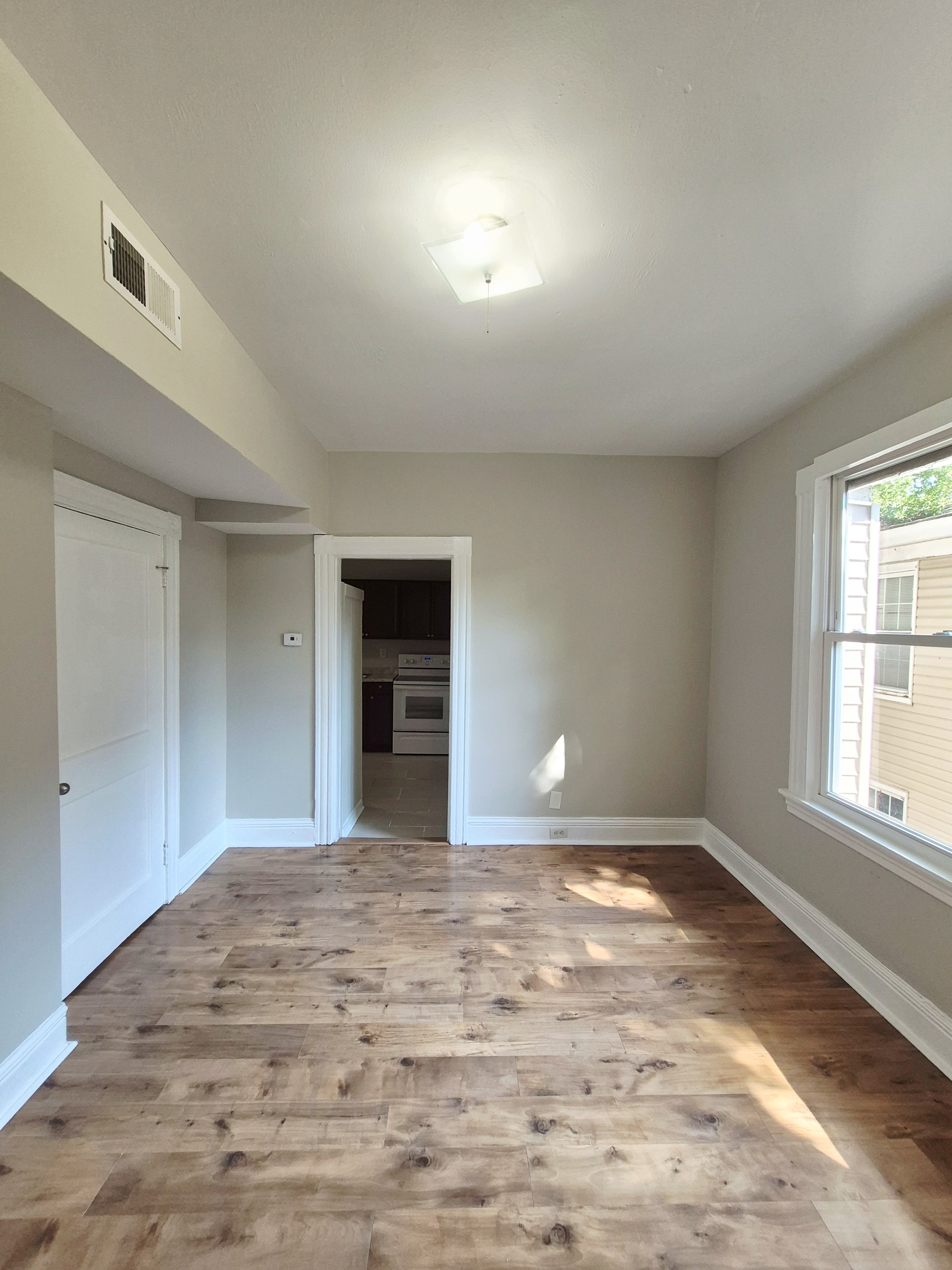 3209 3rd Ave unit B – photo 3