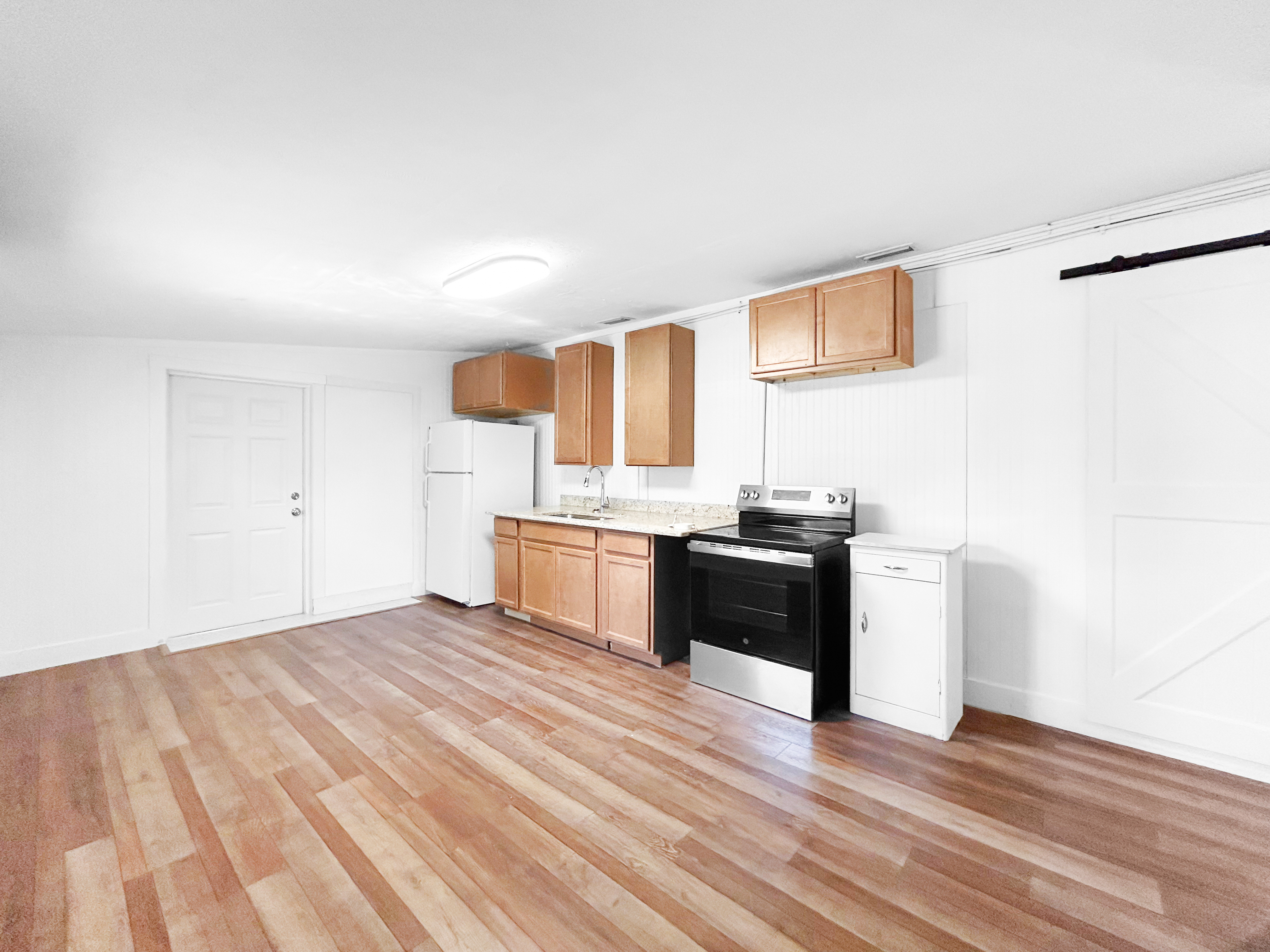8405 Aero Ave unit 2 – photo 5