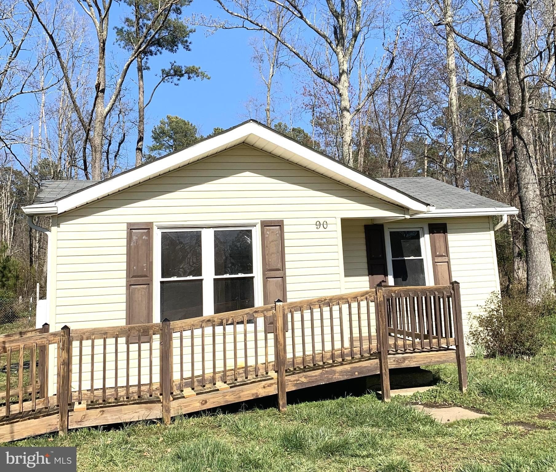 90 Charles Way – photo 2