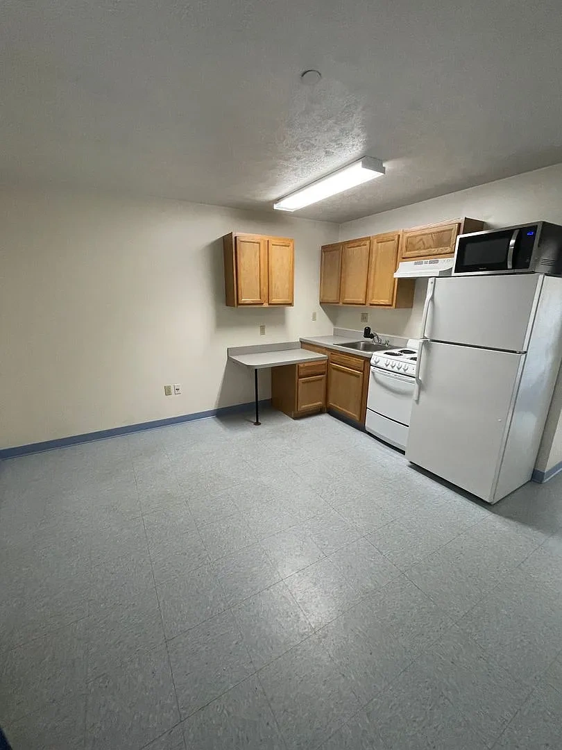 Stoneworth Apartments LLC. – photo 5