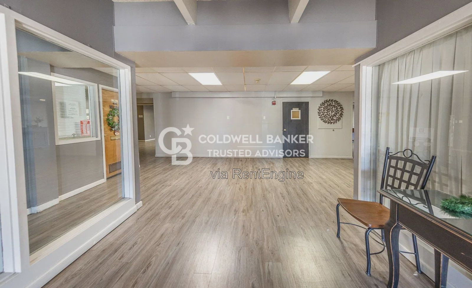 2601 York Ave unit 302 – photo 5