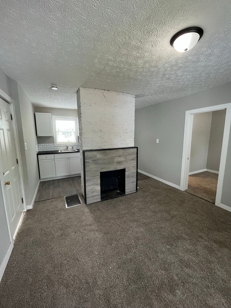 15 5th St unit 17 5th Street – photo 1
