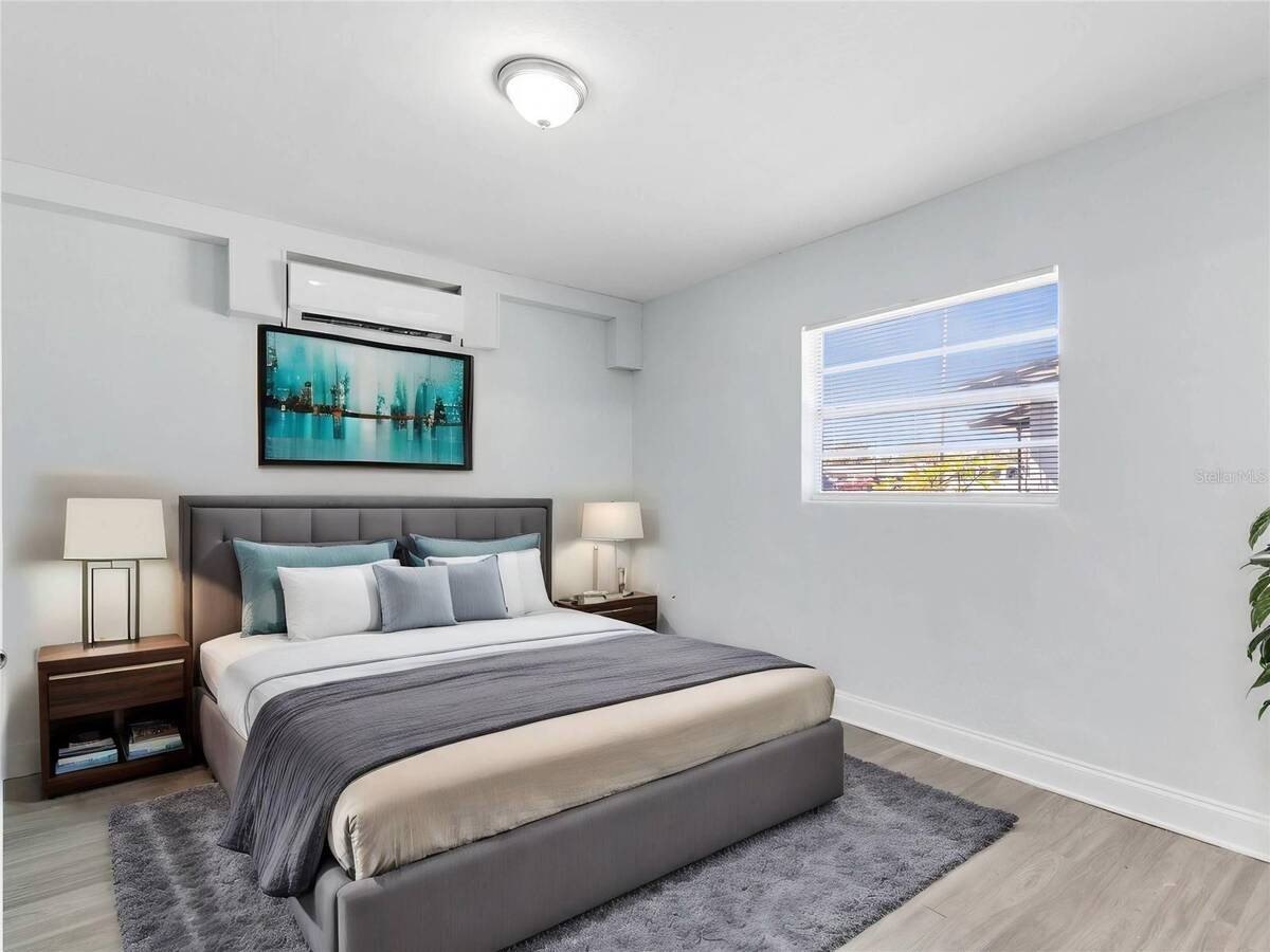 955 6th St SE #5 – photo 5