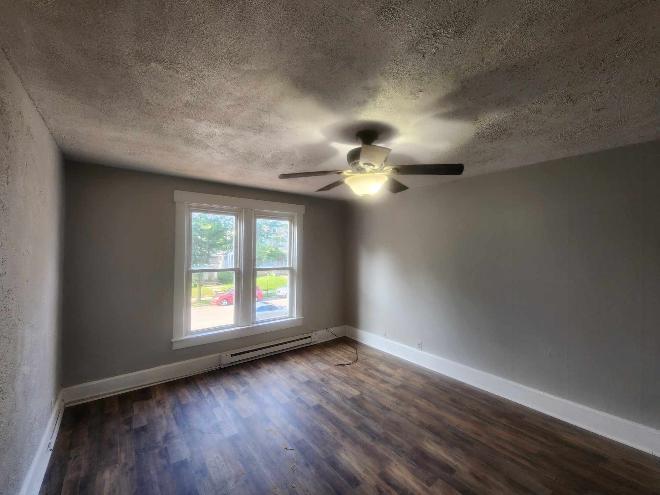316 Richmond Ave – photo 5