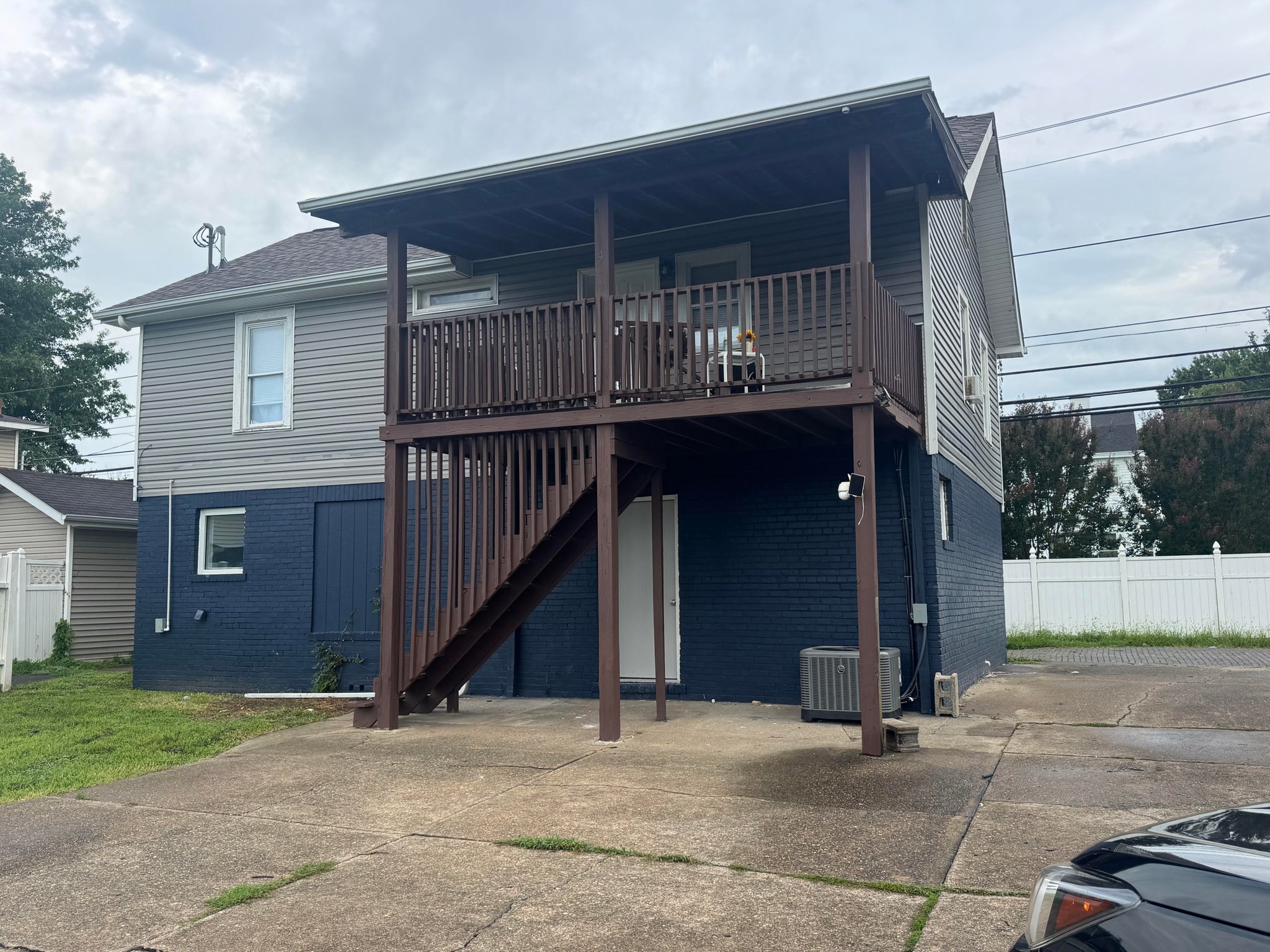 2736 4th Ave unit 5 – photo 1
