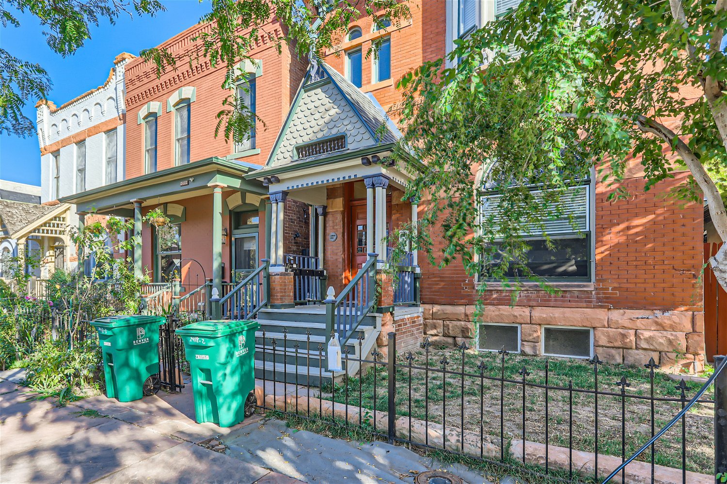 2418 Stout St unit 2 – photo 1